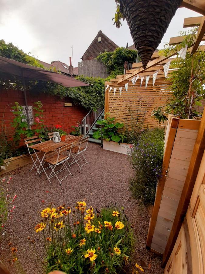 Unique 2 Bedroom Apartment In The Ideal Location Blackpool Kültér fotó
